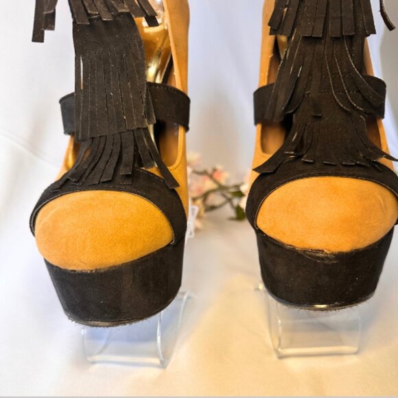 Jacobie Black & Brown Platforms - Picture 6 of 11